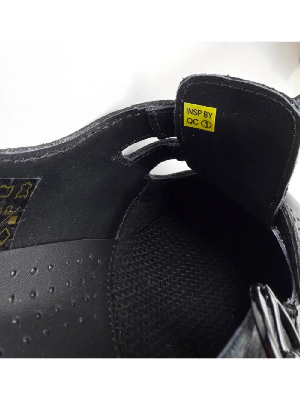 Dr. Martens 8065 Black Smooth Leather Mary Jane Shoes Size 7